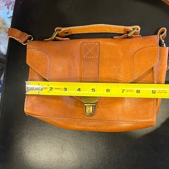 Madewell Tan Leather Crossbody Bag - Picture 6 of 7